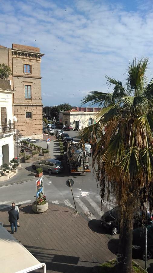 Il Covo Sul Porto Apartment Milazzo Ngoại thất bức ảnh