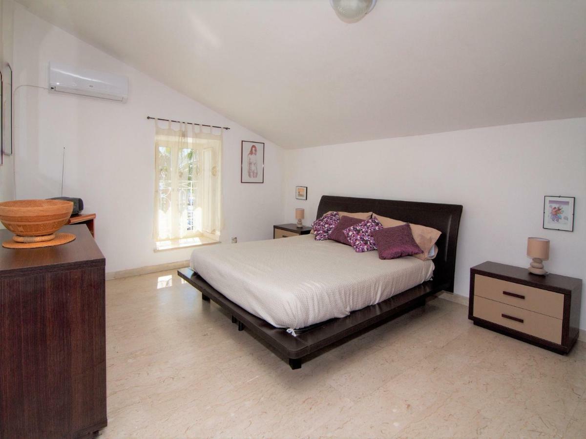 Il Covo Sul Porto Apartment Milazzo Ngoại thất bức ảnh